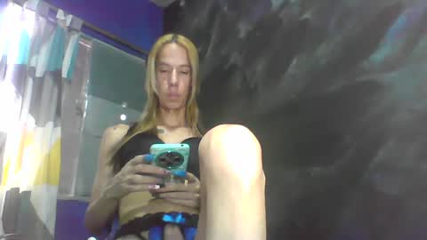 flats23cm online show from September 2025 06:31:02 PM