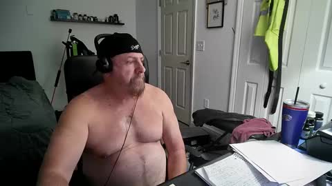 Florida guy online show from February 2025 04:05:01 AM