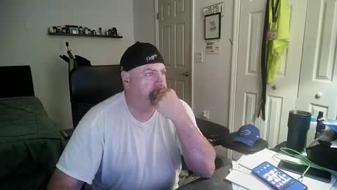 Florida guy online show from September 2025 06:19:01 PM