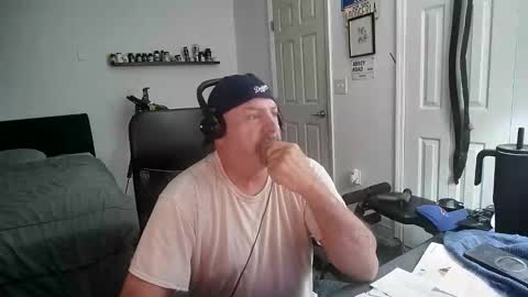 Florida guy online show from February 2026 02:52:02 AM