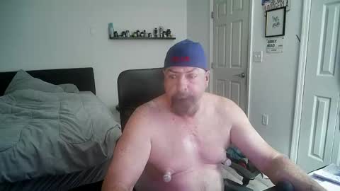 Snapshot of flaguy3233 chatting on May 2026 08:19:01 AM Florida guy online show from May 2026 08:19:01 AM