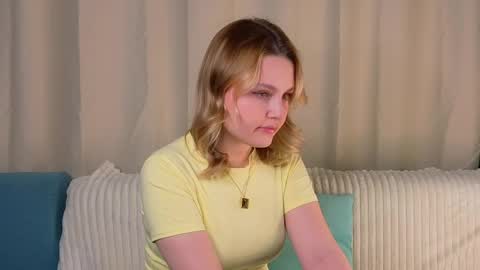 Snapshot of flairbeam chatting on April 2026 01:39:01 AM Amelia online show from April 2026 01:39:01 AM