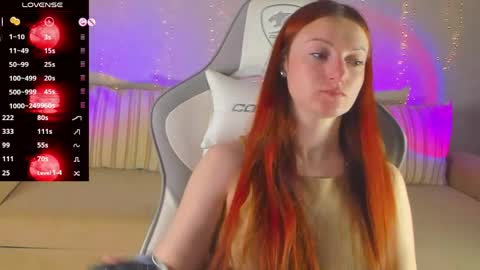 Snapshot of flamystar chatting on May 2026 01:44:01 AM Yana online show from May 2026 01:44:01 AM