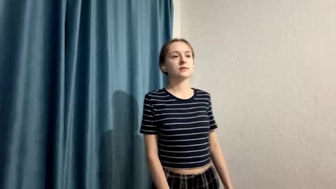 Emma online show from March 2026 01:18:02 AM