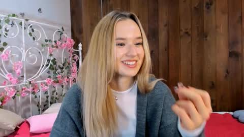 Snapshot of fletahargenrader chatting on November 2025 03:12:01 PM Amina online show from November 2025 03:12:01 PM