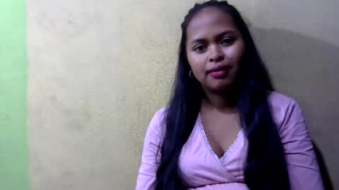 Snapshot of fleurtess_xx chatting on June 2026 04:02:01 AM Claire online show from June 2026 04:02:01 AM