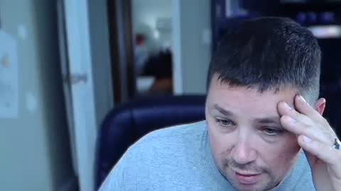 Snapshot of flguy_mike chatting on November 2025 07:57:01 PM FL guy online show from November 2025 07:57:01 PM