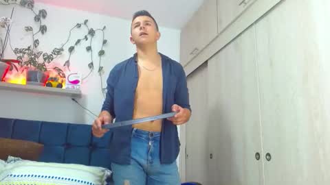 Nico online show from February 2026 06:22:02 PM