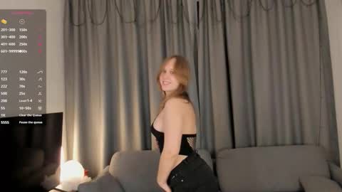 Doloras online show from February 2026 08:12:02 PM