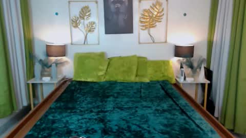 Marga online show from October 2025 04:52:01 PM