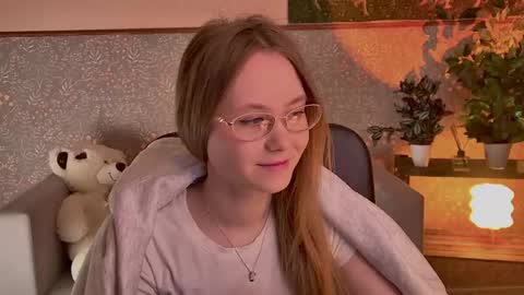 Snapshot of floralarsson chatting on May 2026 03:46:01 AM hey there guys im Flora no not the one from WInx. But I love magical stuff and especially I love nature. I dont know I thin online show from May 2026 03:46:01 AM