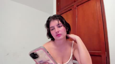 Snapshot of flordejamaica chatting on February 2025 05:10:02 PM Tell me My Love online show from February 2025 05:10:02 PM