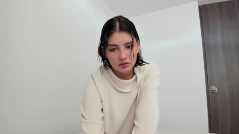 Snapshot of flordejamaica chatting on September 2025 08:52:02 PM Tell me My Love online show from September 2025 08:52:02 PM