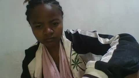 Snapshot of florenceline chatting on January 2026 06:07:02 AM florenceline online show from January 2026 06:07:02 AM