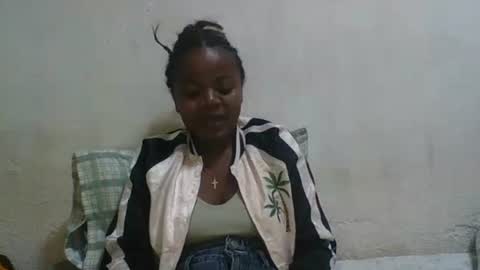 Snapshot of florenceline chatting on January 2026 07:13:02 AM florenceline online show from January 2026 07:13:02 AM