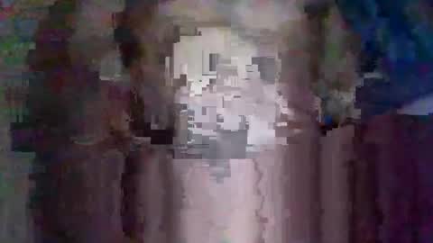 Snapshot of florin7777 chatting on April 2026 05:59:02 PM florin7777 online show from April 2026 05:59:02 PM