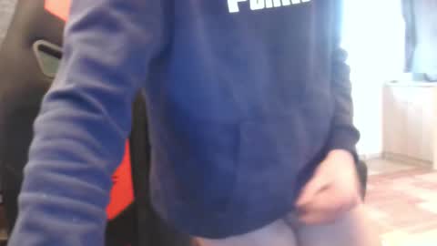 Snapshot of flothegerman chatting on December 2024 07:54:01 AM flothegerman online show from December 2024 07:54:01 AM