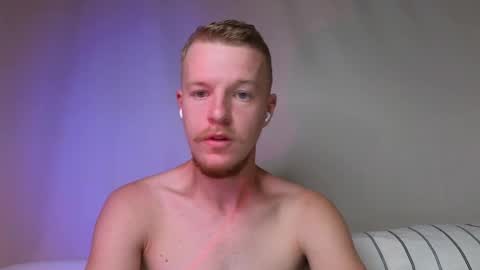 Alexander online show from October 2025 03:25:02 AM