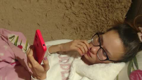 say meow and send tip  online show from December 2024 10:13:02 PM