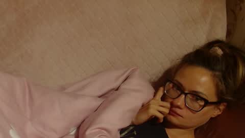 say meow and send tip  online show from October 2025 05:09:01 PM