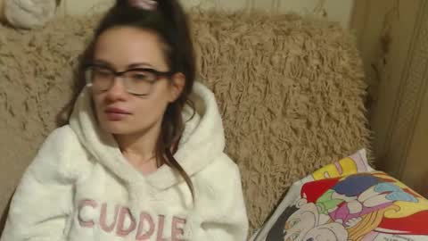 say meow and send tip  online show from February 2025 01:53:02 PM