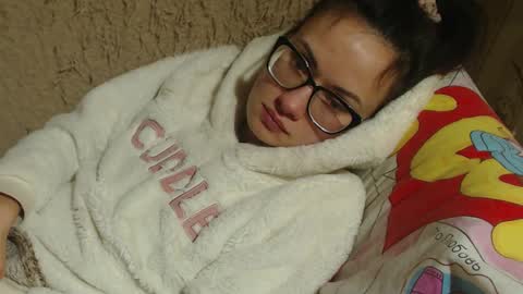 say meow and send tip  online show from February 2025 08:21:01 PM