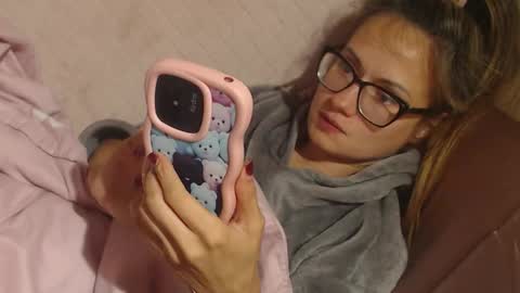 say meow and send tip  online show from September 2025 03:16:01 PM