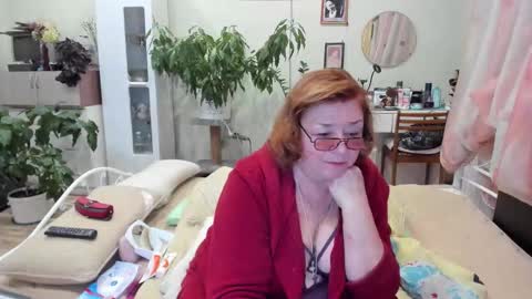 Flowerlower online show from October 2025 07:03:02 PM