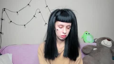 Snapshot of flowerofsin2001 chatting on September 2025 04:30:01 PM Flower online show from September 2025 04:30:01 PM