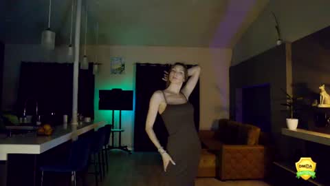 Snapshot of flowerr_powerr chatting on June 2026 09:35:01 PM Katrin online show from June 2026 09:35:01 PM