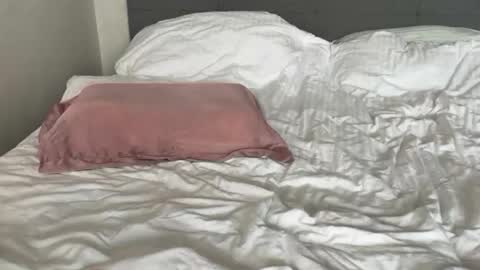 fluffy_bunnyxxx online show from October 2025 06:24:01 AM