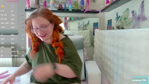 Snapshot of fluffy_rainbow_kity chatting on May 2026 08:53:02 AM Fluffy Kity online show from May 2026 08:53:02 AM