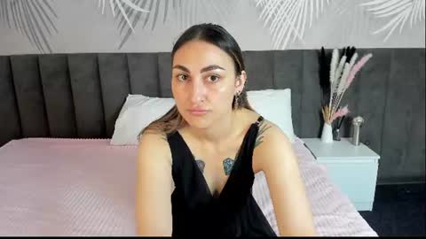 Snapshot of fly_ari chatting on June 2026 09:00:02 AM fly_ari online show from June 2026 09:00:02 AM
