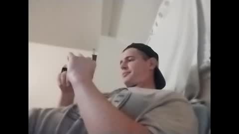 Snapshot of flybuy2525 chatting on October 2025 03:04:02 AM flybuy2525 online show from October 2025 03:04:02 AM