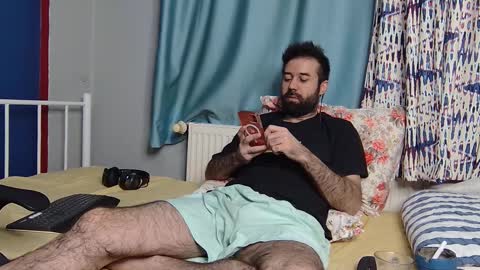 Fly online show from December 2025 04:45:01 PM