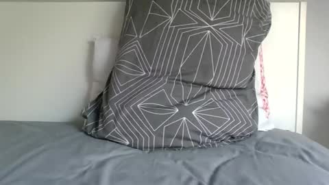 foenixcock online show from April 2026 01:45:01 PM