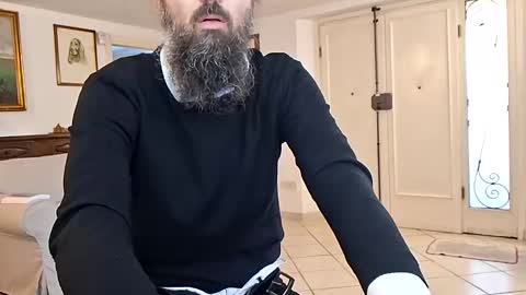 followmenow1985 online show from February 2026 01:31:01 PM