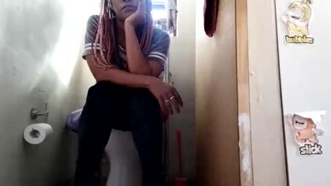 foofiefillup online show from November 2025 07:08:01 AM