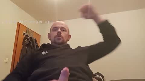 fotzencommander online show from February 2025 05:18:02 PM