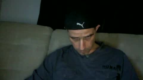 fouraide42 online show from February 2025 10:31:01 PM