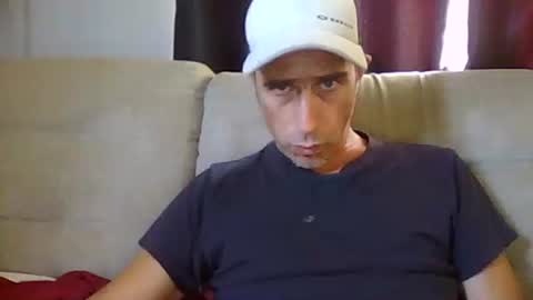 fouraide42 online show from September 2025 02:29:02 PM