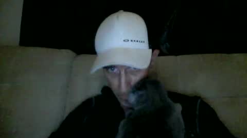 fouraide42 online show from February 2026 07:38:02 AM