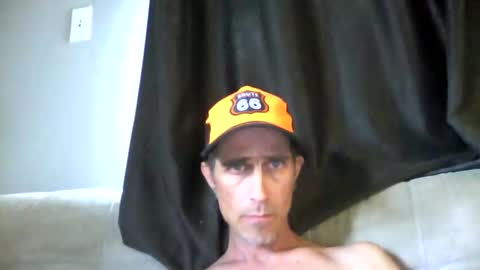 fouraide42 online show from June 2026 10:16:02 PM