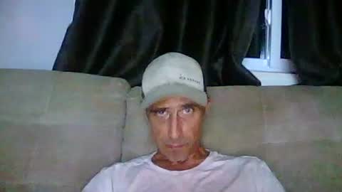 Snapshot of fouraide42 chatting on June 2026 06:55:02 AM fouraide42 online show from June 2026 06:55:02 AM
