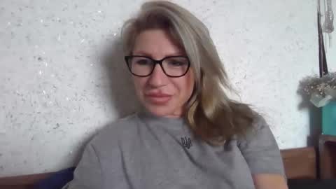 fox_red_lady7 online show from January 2026 08:30:01 AM