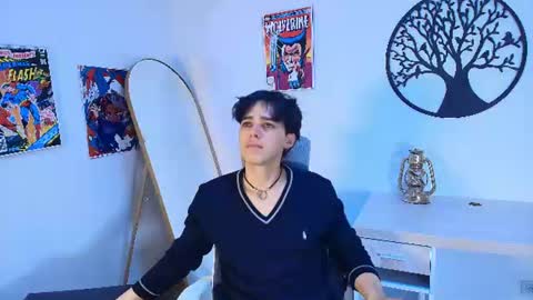 Snapshot of fox_white_ chatting on June 2026 07:01:01 PM . FOX WHITE . online show from June 2026 07:01:01 PM