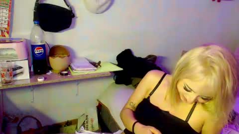 foxbunny_xd online show from July 2026 05:16:01 AM