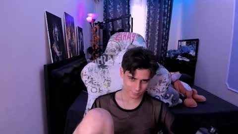 Foxicfu online show from March 2026 09:50:02 AM