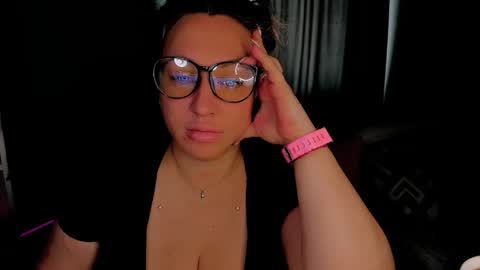 Kris online show from October 2025 03:10:01 AM