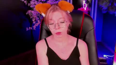 Polly online show from July 2026 05:12:02 AM